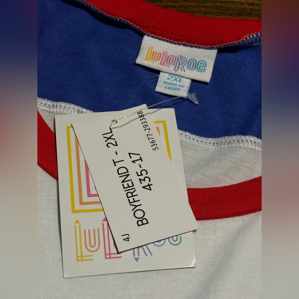 LuLaRoe Boyfriend Tee 2XL USA Americana Patriotic Red White Blue Stars Stripes - Picture 6 of 13